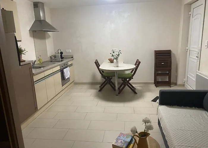 Einliegerwohnung Am Wald Apartmán